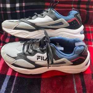 COPY - FILA Men's Recollector Sneakers
